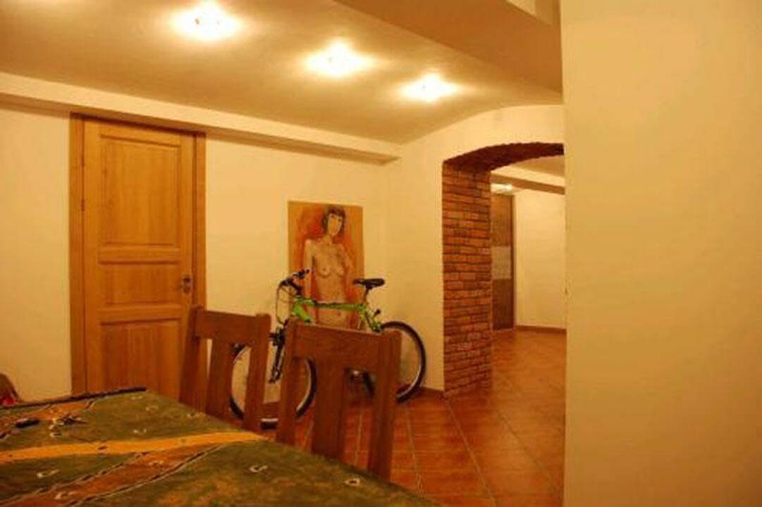 Apleistos slėptuvės gali tapti apsistoti tinkamais būstais