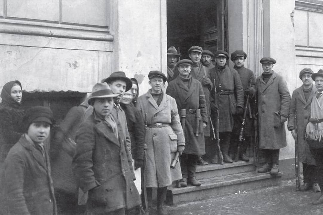Po nakties žygio iš Priekulės į Klaipėdą – prefektūros šturmas