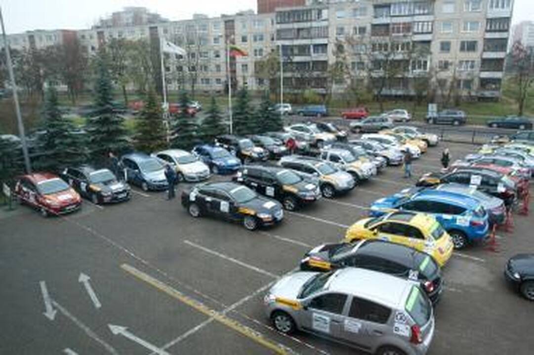 „Metų automobilio 2009“ konkurse – 33 dalyviai