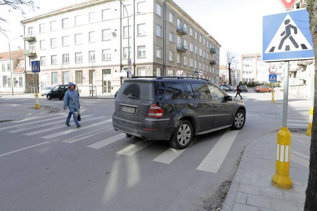 Klaipėdos         gatvėse   išskus pėsčiųjų perėjas