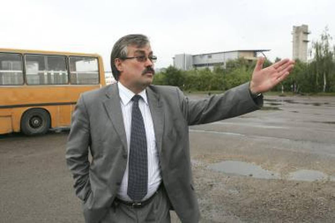 Viršininkas: savivaldybės bendrovei vadovaujantis M.Grigelis nematė reikalo apie įtartiną sandėrį su verslininkais pranešti miesto tarybai.