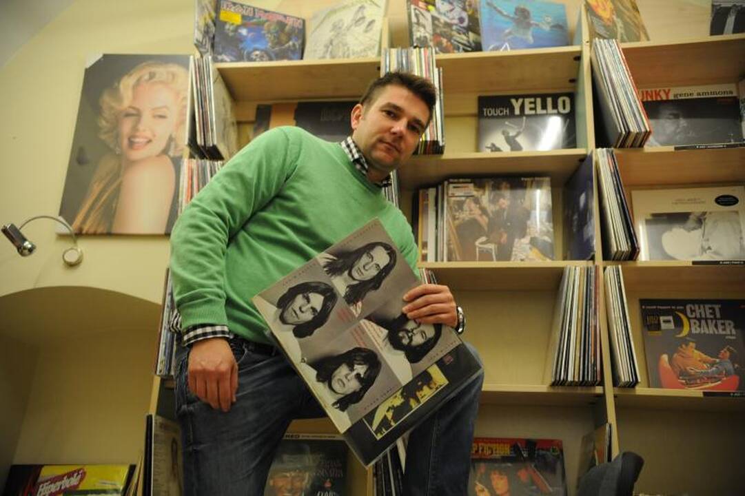 Knygynas, kur susitinka žodžiai ir muzika