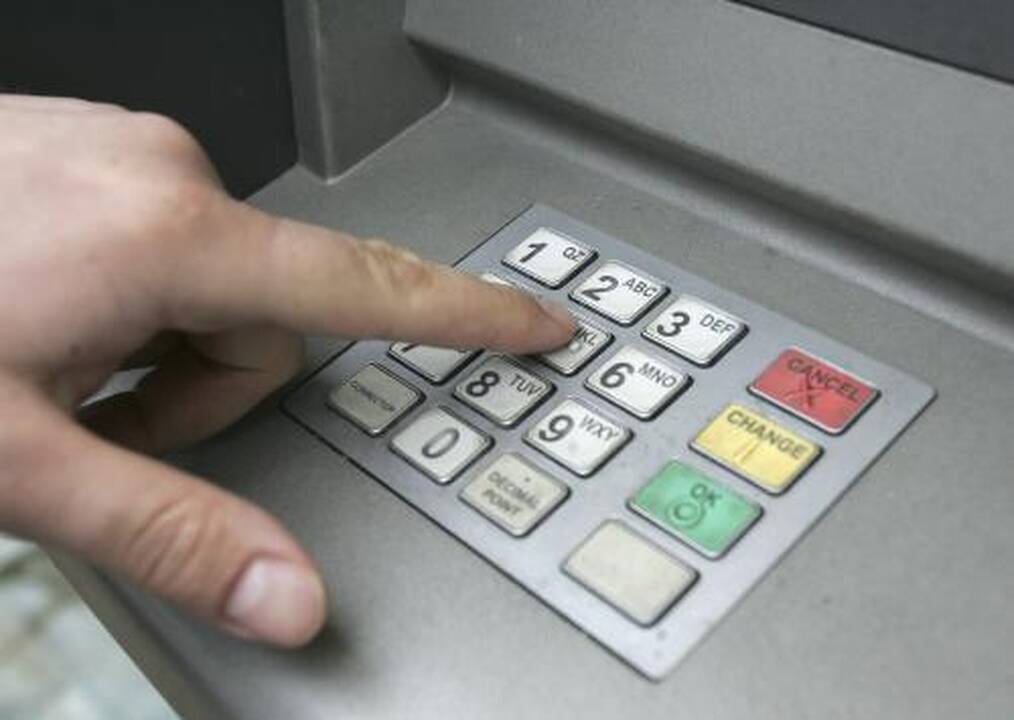Nepasimesti pinigų pasaulyje mokys ir Lietuvos bankas