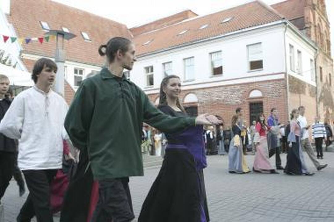 VU KHF jubiliejų aptemdė nerimas dėl išlikimo