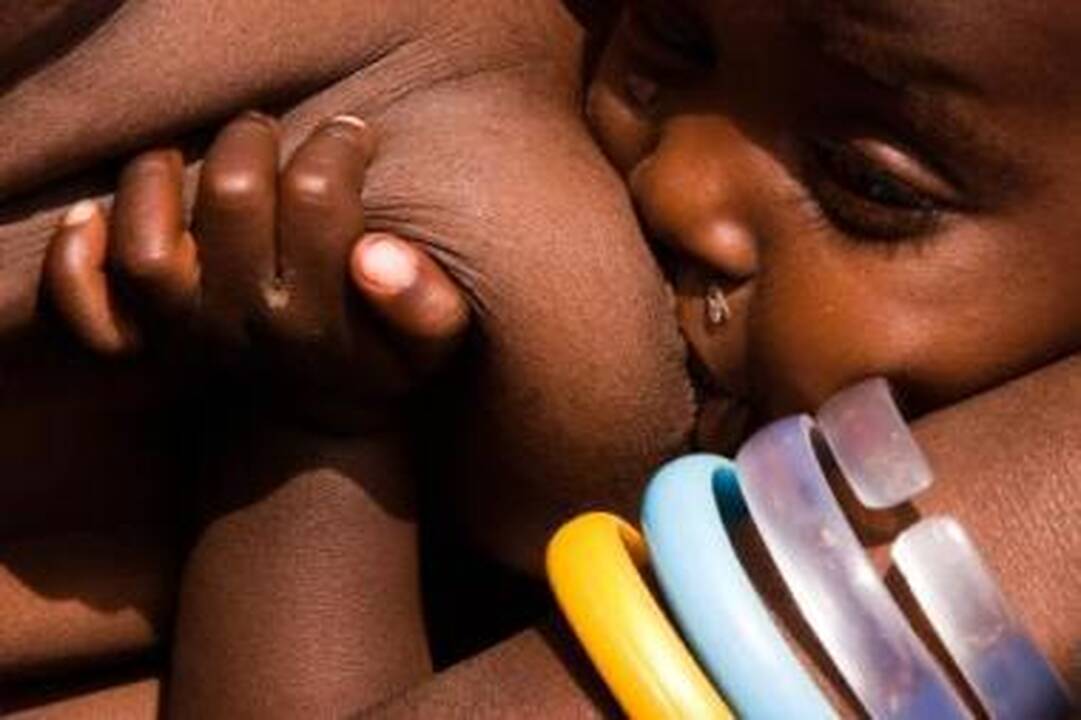 Tanzanija: Zanzibaro salos gyventoją pozuoti įkalbėjo brolis.