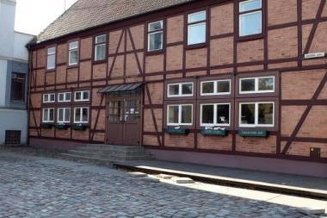 Verdiktas: itališka vyninė Teatro aikštėje jos įkūrėjams tapo nuostolinga.
