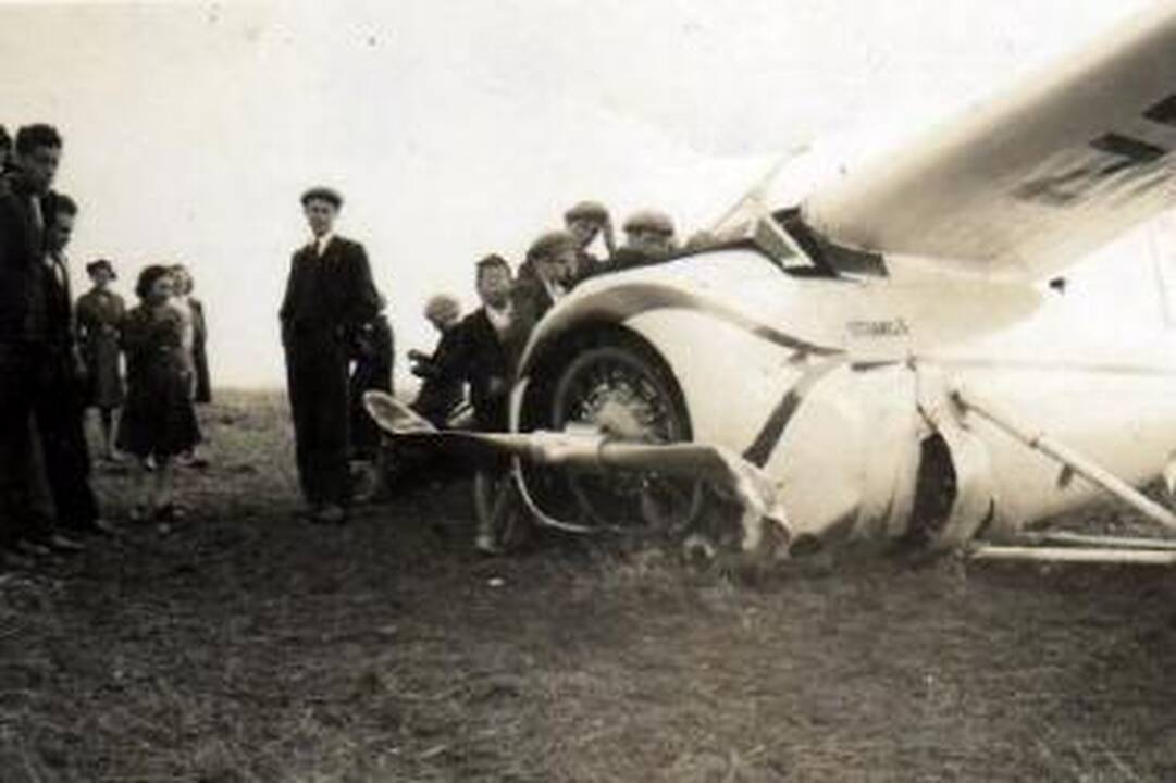 Prieš 75 metus S.Dariaus ir S.Girėno keliu skridęs F.Vaitkus nutūpė arklių lauke