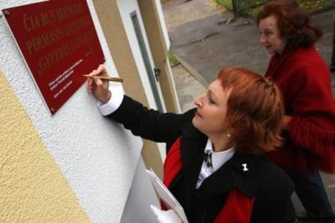 Pradžia: parlamentarė A.Baukutė visuomenei pristatė pirmąjį gyvybės langelį.