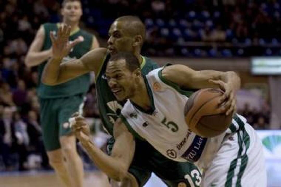 Patirtis: iš "Žalgirio" starto penketuko mažiausiai kartų – tik vieną – suklydo M.Brownas (Nr. 5).