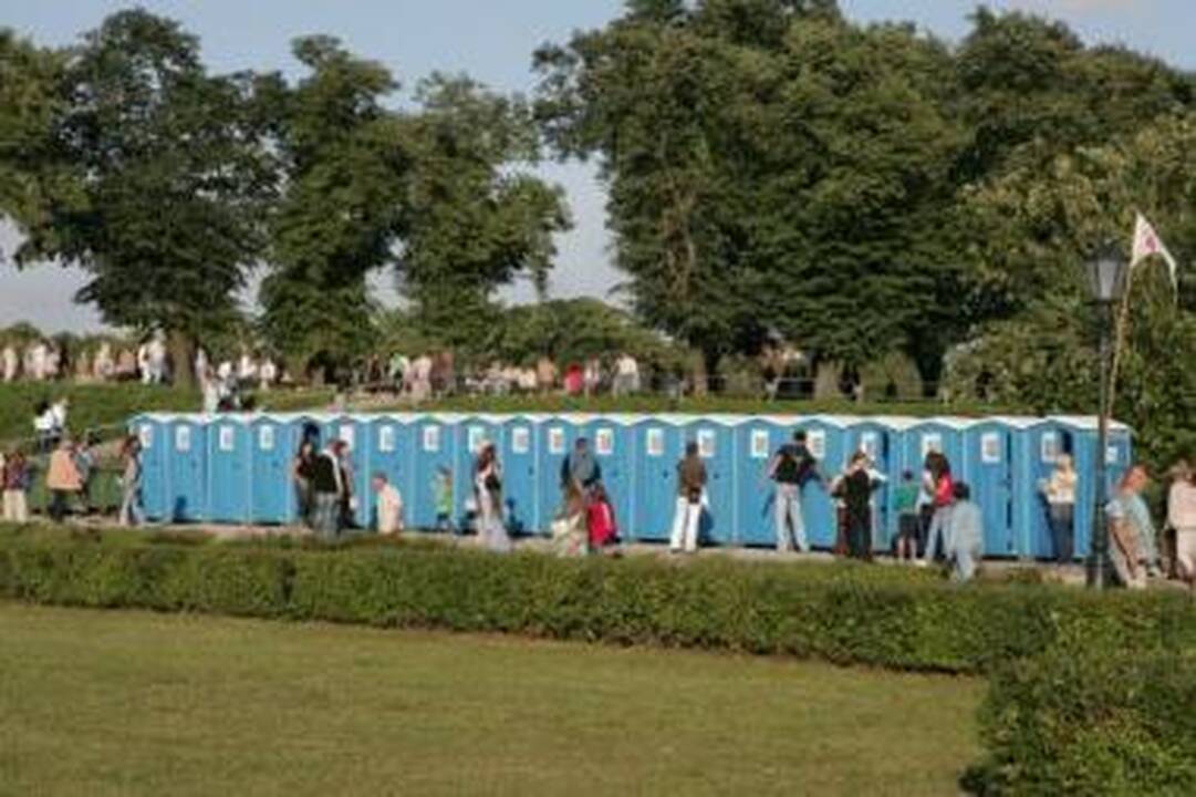 Patogumas: kaip ir pernai, šiemet per Jūros šventę mieste bus pastatyta per 200 tualetų.