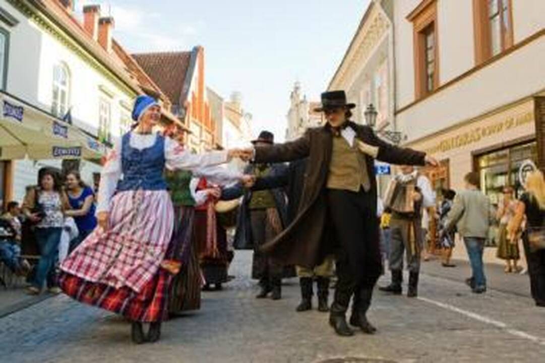 Veržiasi: dėl rekordiškai mažo biudžeto šiemet į festivalį kolektyvai atvyks savo lėšomis.