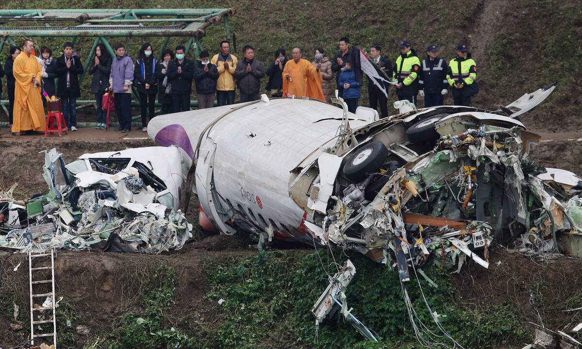 „TransAsia“ tragedija: neveikė abu lėktuvo varikliai 