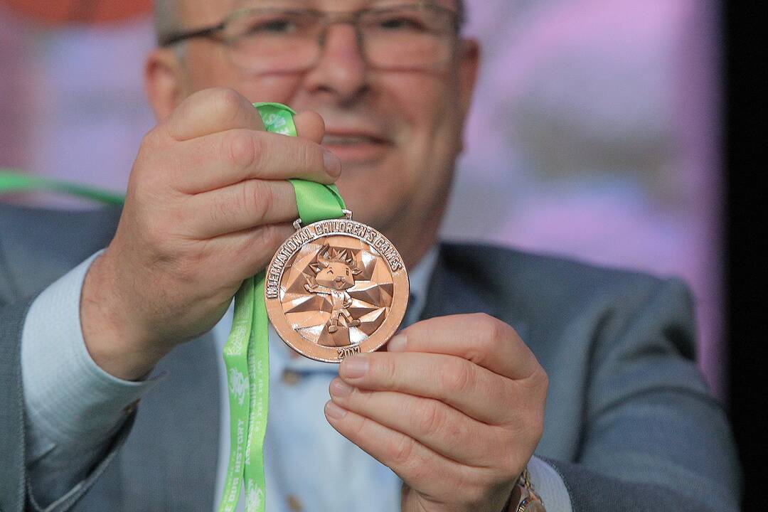 Vaikų sporto žaidynių pristatymas