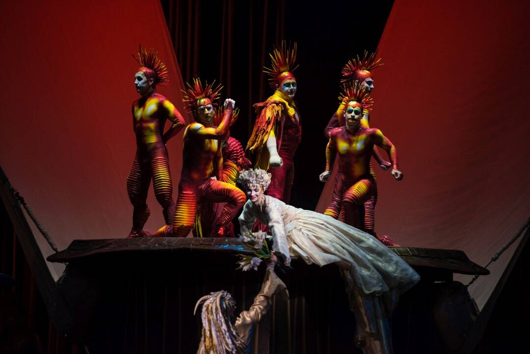 Spektaklio „Varekai“ kūrėjai ir atlikėjai pavergė žiūrovų širdis