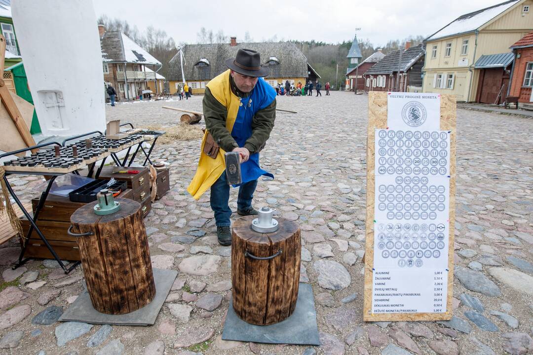 Antroji Velykų diena Rumšiškėse