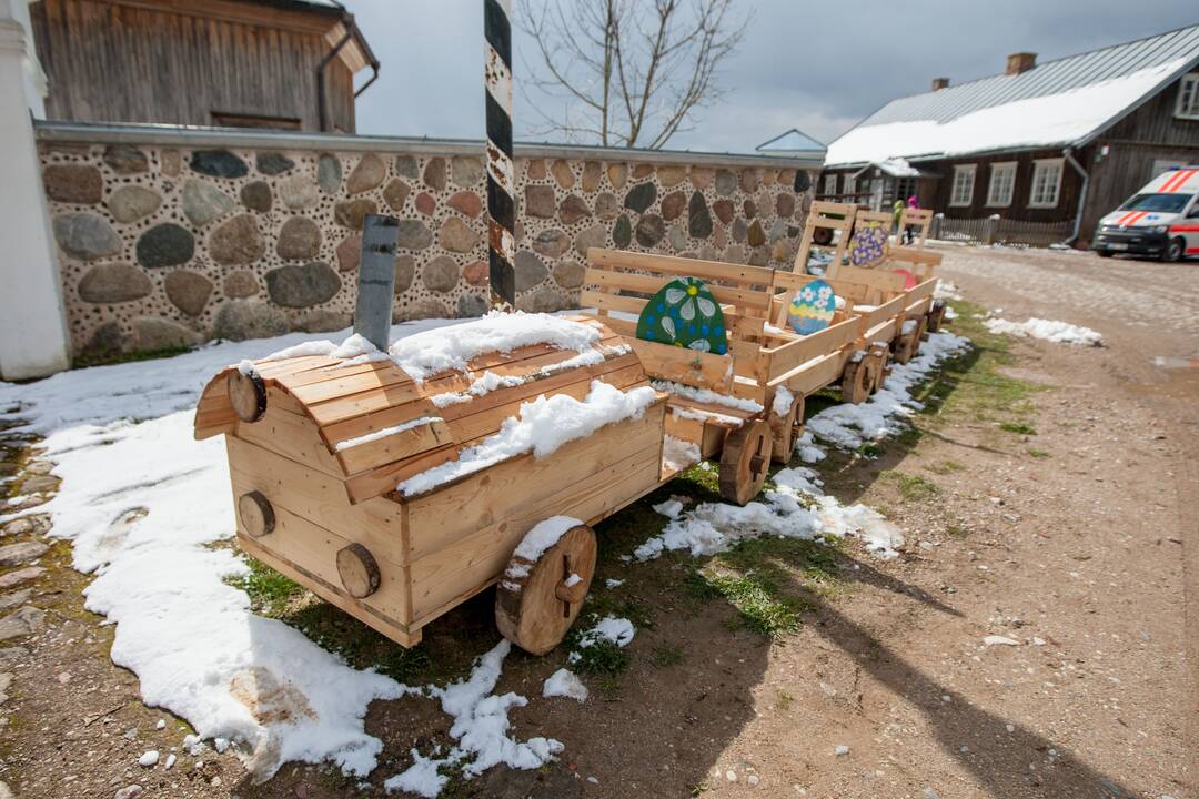 Antroji Velykų diena Rumšiškėse