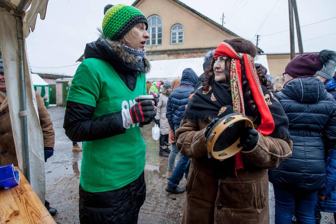 Užgavėnių šventė Kauno botanikos sode 