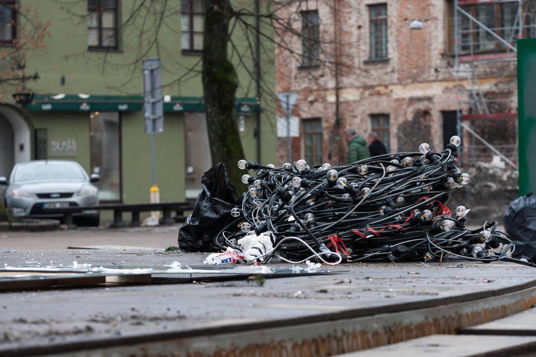 Kalėdų eglutės Kaune nebeliko