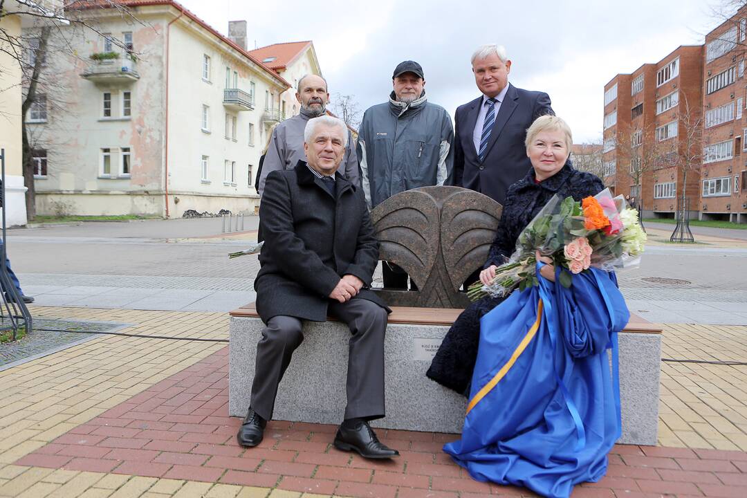 M. Mažvydo alėjoje šypsosis katinas