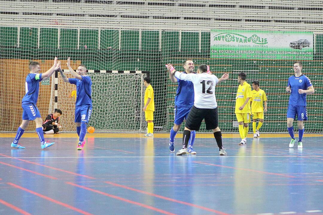 Salės futbolas. „Vytis“ – „Inkaras“ 6:5
