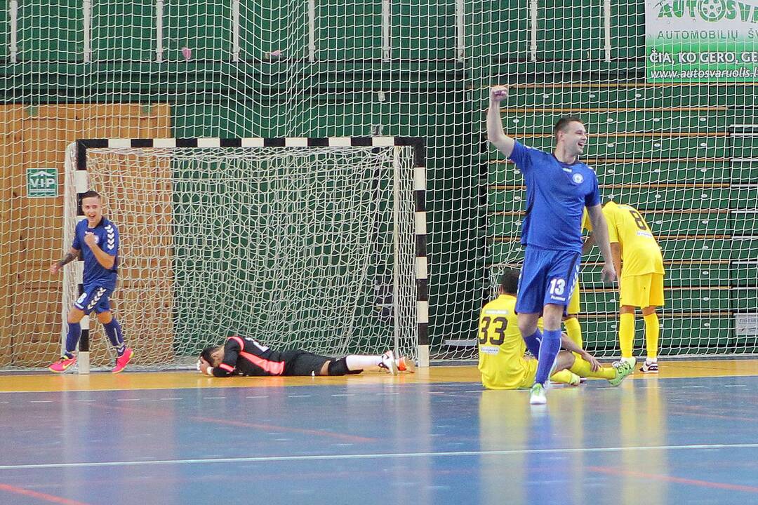 Salės futbolas. „Vytis“ – „Inkaras“ 6:5