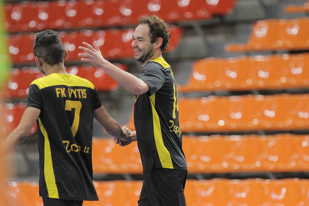 Salės futbolas: „Vytis“ – VIP 4:3