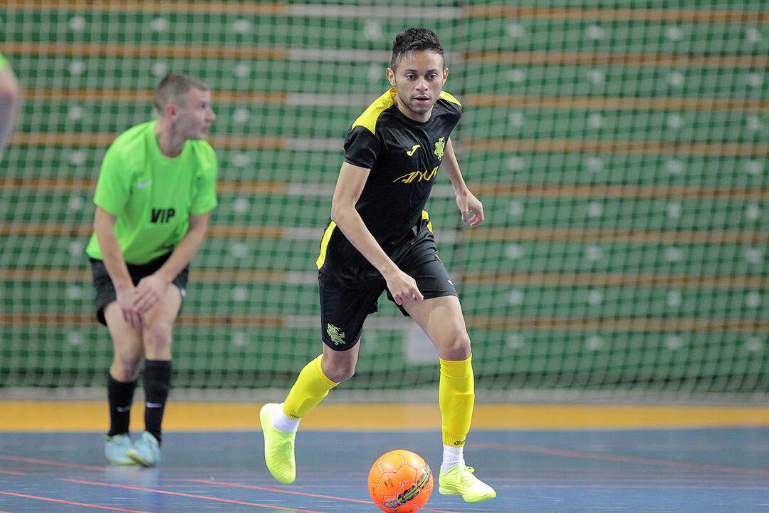 Salės futbolas: „Vytis“ – VIP 4:3