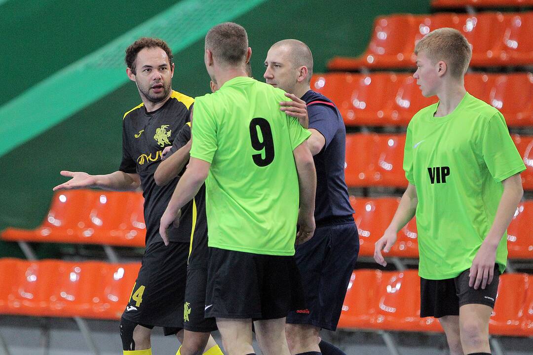 Salės futbolas: „Vytis“ – VIP 4:3