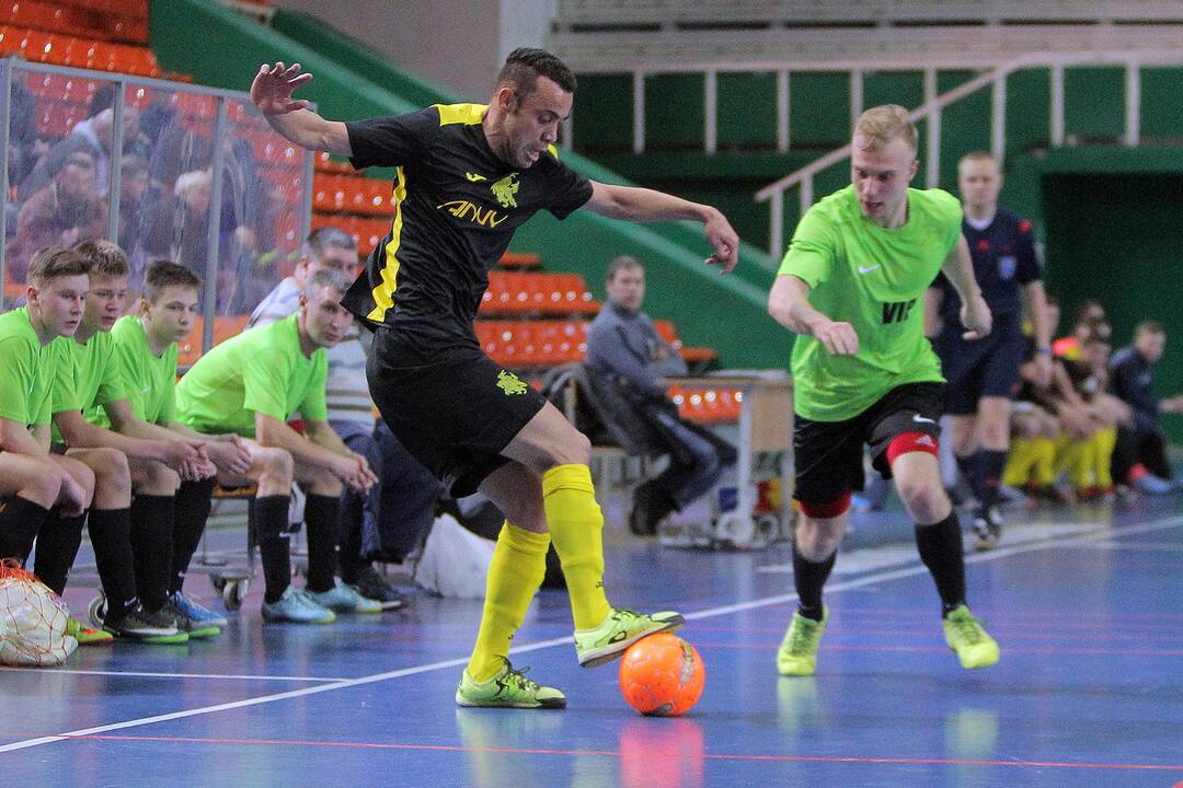 Salės futbolas: „Vytis“ – VIP 4:3