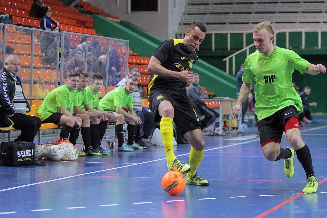 Salės futbolas: „Vytis“ – VIP 4:3