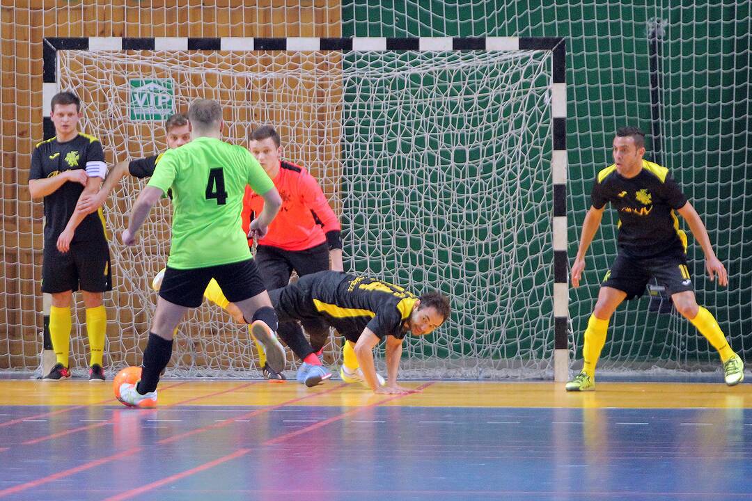 Salės futbolas: „Vytis“ – VIP 4:3