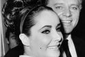 1975 m. JAV kino žvaigždė Elizabeth Taylor Botsvanoje ištekėjo už Richardo Burtono