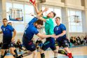 Varžovai: „Granito-Kario“ (žalios spalvos marškinėliai) ir „Dragūno“ rankininkų dvikovos visada azartiškos.
