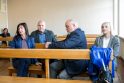 Ramybė: kaltinamieji (iš kairės) I.Damaševičienė, G.Obelienius, V.Obelienius, I.Karosevičiūtė teismui paliko spręsti dėl bylos nagrinėjimo organizavimo.