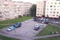 Pažeidimas: kai kurie vairuotojai automobilius palieka vaikų žaidimams skirtose zonose.