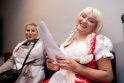 I. Norkutė atidengė krūtinę vokišku stiliumi I. Norkutė atidengė krūtinę vokišku stiliumi