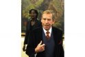 Buvęs Čekijos prezidentas V.Havelas rimtai serga