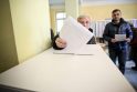 Rinkimų stebėtoja Lentvaryje: žmonės balsuoja sąmoningiau