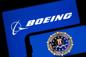 „Boeing“ sako pasiekęs susitarimą su JAV teisingumo departamentu dėl „737 MAX“ avarijų