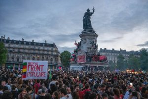 Tikėtinas scenarijus Prancūzijai – politinis paralyžius