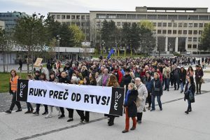 Slovakijos parlamentas pritarė visuomeninio transliuotojo išformavimui