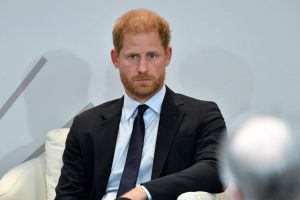 Princas Harry‘is: šeima galėtų susivienyti dėl karaliaus ligos