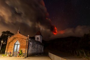 Ugnikalnis Etna aprimo: sumažintas perspėjimo apie išsiveržimo pavojų lygis