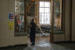 Suintensyvėjus išpuoliams pasienyje Rusija uždaro mokyklas Kurske