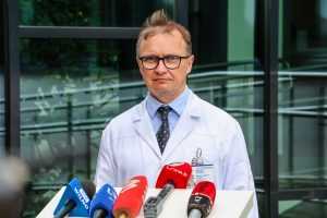 Į Kauno klinikų vadovo konkursą tebuvo vienas kandidatas: SAM žada didinti atrankų žinomumą