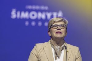 Premjerė skelbia apie specialų fondą gynybai iš mokesčių finansuoti