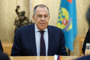 Rusijos URM: sutikdami aprūpinti Ukrainą naikintuvais F-16, Vakarai žaidžia su ugnimi 
