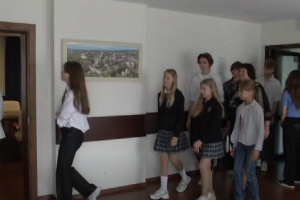 Palangoje už dešimtukus mokiniams dovanojami pinigai: tai gali būti  paskata mokytis? 