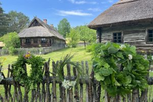 Lietuvos liaudies buities muziejus Rumšiškėse kviečia švęsti Jonines