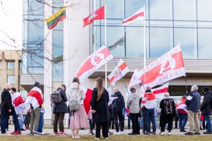 Seimas apsispręs, ar rusams ir baltarusiams taikyti vienodas sankcijas